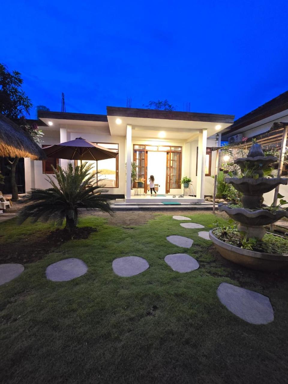 Suci'S Friendly Apartments Mataram Exterior foto